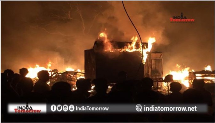 مع تحريض الحزب الهندوسي الحاكم.. هنود يحرقون متاجر مسلمي ولاية راجيستان