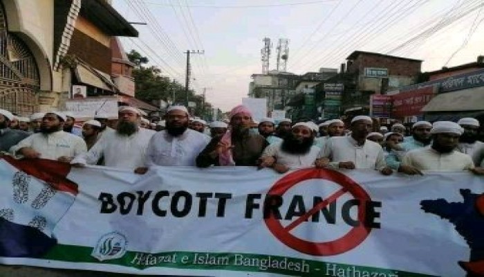 #نازلين_لأجل_النبي يتصدر "تويتر" ضد إساءات سيء الذكر ماكرون