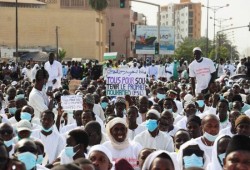 مظاهرات باليمن والعراق والسنغال وباكستان ضد رسوم فرنسا المسيئة