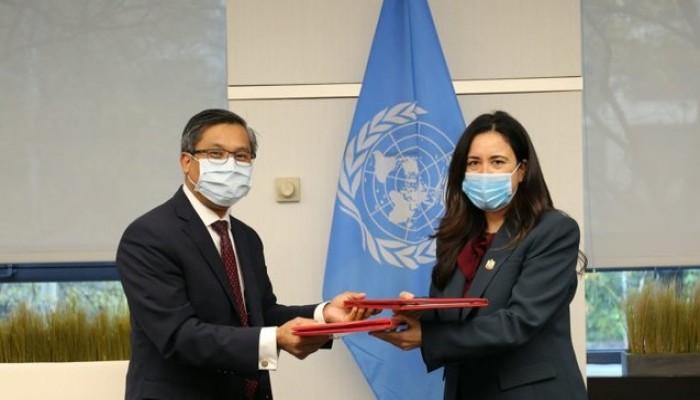 أعجوبة ميانمار .. "باريس" تتضامن مع مسلمي الروهينجا و"أبوظبي" بعلاقات دبلوماسية مع القتلة