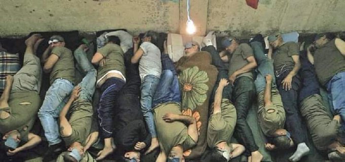 بظل كورونا .. سجن برج العرب يكدّس المعتقلين ومنظمات دولية تدعو لإطلاقهم