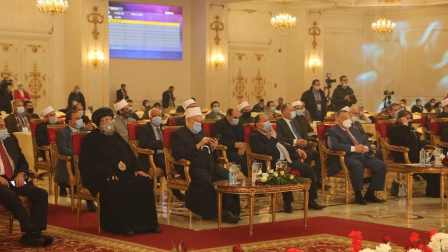 "دار الإفتاء"وحديث الإنجازات.. الخضوع لأهواء العسكر أفقدها الثقة والمكانة