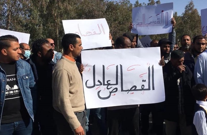 ليبيا.. متظاهرون يقتحمون مقرا لحفتر بالجفرة ويطالبون برحيل المرتزقة