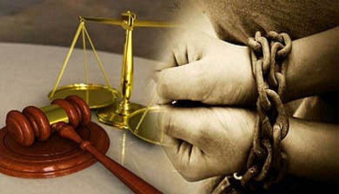 نيابة الانقلاب بالشرقية تقرر حبس المحامي محمد عزت 15 يوما