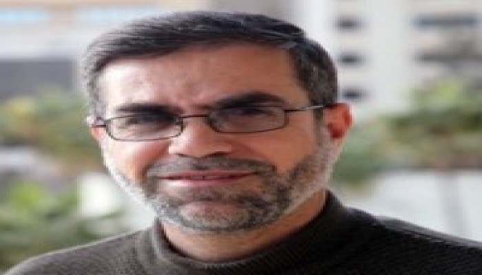 كاتب أردني يحذر: العبث بالمناهج التعليمية يبدأ بمصر  وينتهي بباقي العرب