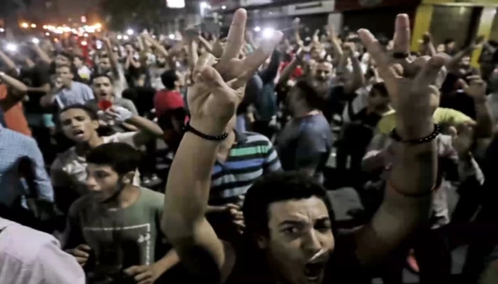 نشطاء يدشنون #نازلين_٨_مارس لرفض قانون جباية العقارات