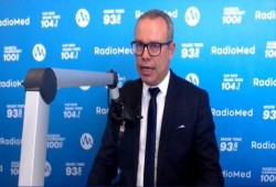 قيادي بــ"النهضة": مقربون من قيس سعيّد يدفعون لإغراق تونس في الأزمة