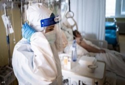 مستشار قائد الانقلاب يعترف بدخول مصر الموجة الثالثة من جائحة كورونا