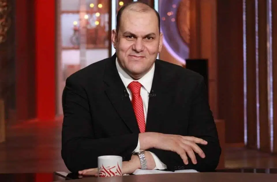 شكوى ضد أستاذ جامعي كتب مقالات تنتقد إعلام الانقلاب