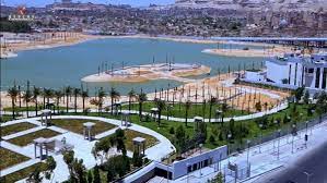 "ميدل إيست آي": مشاريع سياحية وترفيهية فوق أحياء فقراء المصريين!