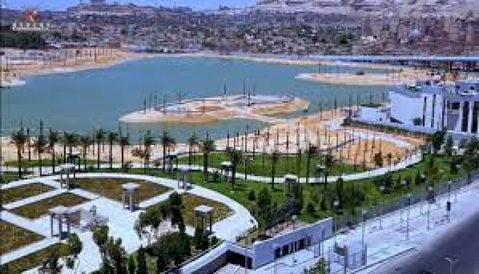 "ميدل إيست آي": مشاريع سياحية وترفيهية فوق أحياء فقراء المصريين!