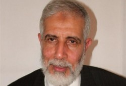 قضاء الانقلاب يحكم بالمؤبد على د. محمود عزت القائم بأعمال المرشد العام