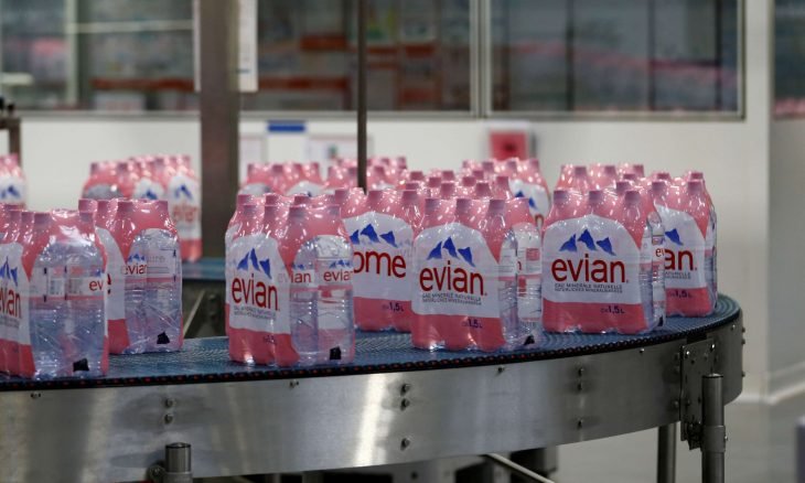 "هيستيريا" تصيب اليمين الفرنسي المتطرف بعد اعتذار “إيفيان” للمسلمين