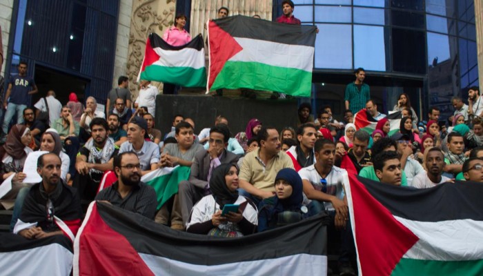 مثقفون يوقعون على بيان مفتوح للتضامن مع الشعب الفلسطيني