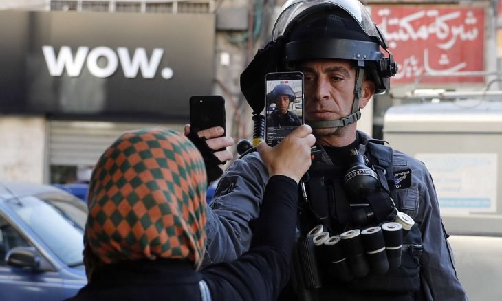 اتهام مواقع التواصل بالتواطؤ لإخفاء جرائم الاحتلال بحق الفلسطينيين