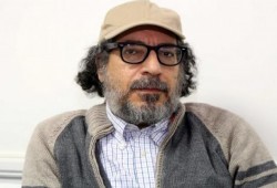 نقل الكاتب جمال الجمل إلى المستشفى بعد تدهور حالته الصحية بسجون الانقلاب