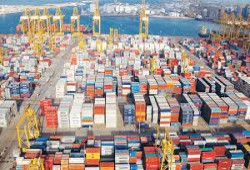 حملة أمريكية لمنع سفن الاحتلال من التفريغ في الموانئ العالمية