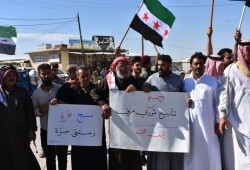 سورية.. قتلى ومظاهرات غاضبة في منبج إثر حملات تجنيد إجبارية