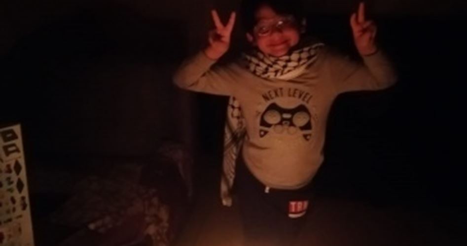 الأردن.. مواطنون يطفئون الأنوار رفضا لاستيراد الغاز من العدو الصهيوني