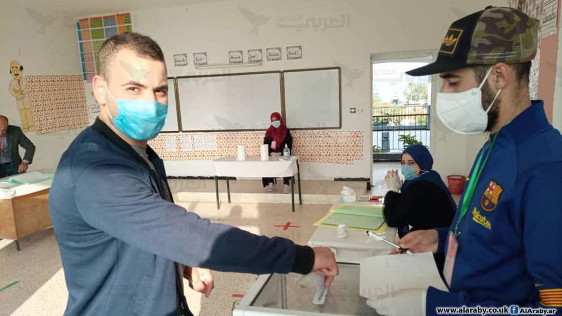 الجزائر.. بدء التصويت في أول انتخابات برلمانية منذ انطلاق الحراك الشعبي