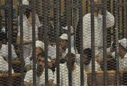 قضاء الانقلاب يحكم بالسجن 3 سنوات بحق 13 معتقلا بالشرقية
