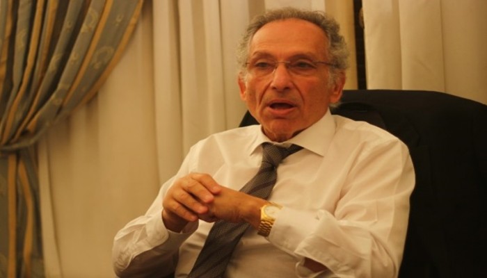 ممدوح حمزة يتنبأ بثورة جديدة في مصر تطيح بالسيسي