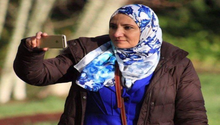 تجديد حبس السيدة علا القرضاوي بعد 54 يوماً من إضرابها عن الطعام