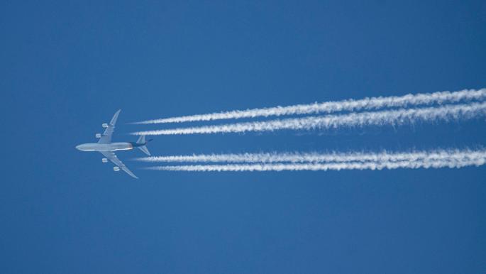 نشطاء يهاجمون قائد الانقلاب لشرائه طائرة بتكلفة 7 مليارات جنيه