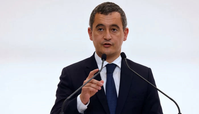 فرنسا.. انتقادات واسعة لإغلاق دار نشر إسلامية