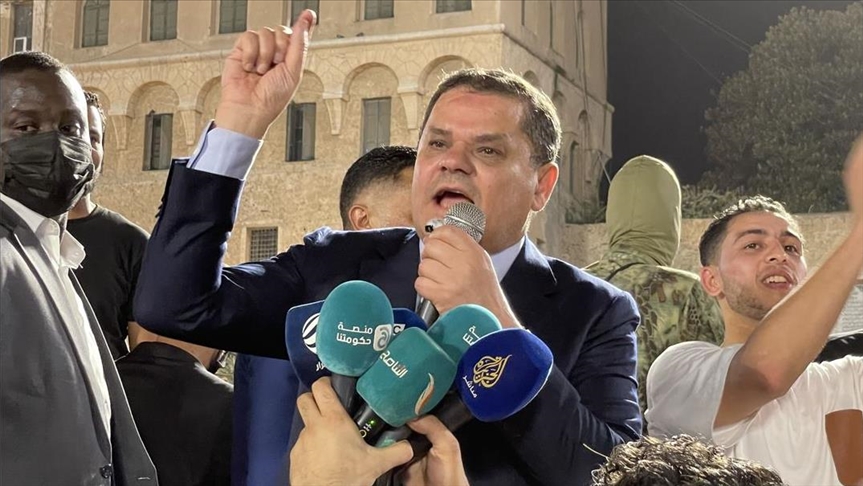 الدبيبة لمحتجين: البرلمان سيسقط حتما ولن يكون ممثلا لليبيين