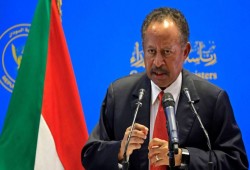 السودان.. حمدوك يطالب بإنهاء الانقلاب قبل أي محادثات