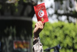 تونس.. دعوة لوقفة احتجاجية حاشدة ضد الانقلاب