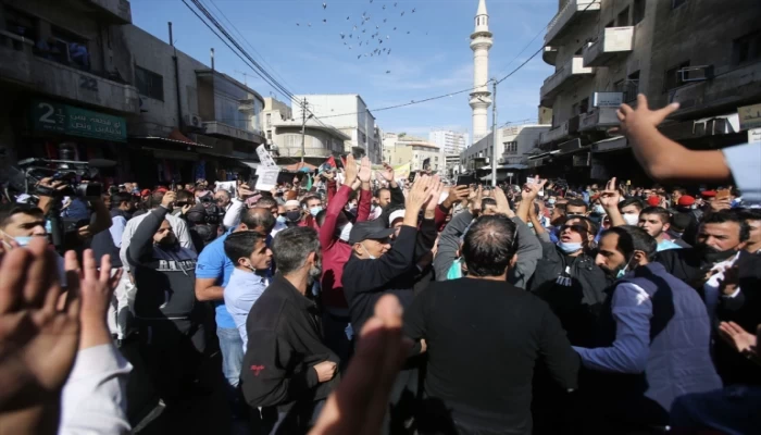 الأردن.. استمرار الاحتجاجات ضد اتفاقية الطاقة والمياه مع الصهاينة