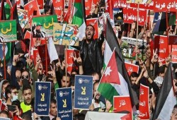 مظاهرات في الأردن احتجاجاً على الاتفاقيات الموقعة مع العدو الصهيوني
