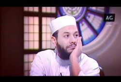 الشيخ محمود شعبان يظهر على كرسي متحرك أثناء جلسة محاكمته