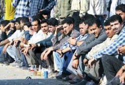 صحيفة: قائد الانقلاب يبيع أصول الدولة ومصر مقبلة على كارثة