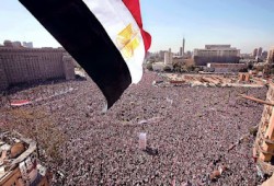 عماد الدين أديب يتوقع ثورات كاسحة وسقوط أنظمة عربية خلال عام