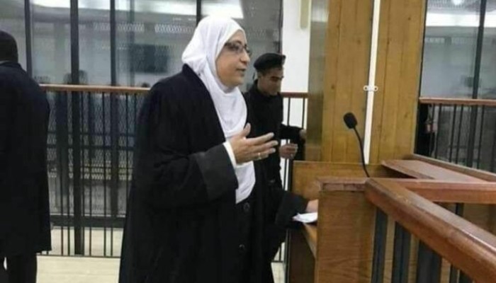 داخلية الانقلاب تواصل منع الزيارة عن المحامية هدى عبد المنعم رغم تدهور صحتها