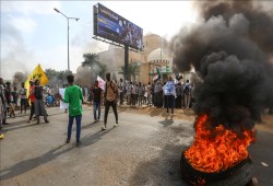 مظاهرات حاشدة في السودان تطالب بالحكم المدني