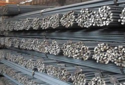 أسعار الحديد ترتفع 800 جنيه في بالأسواق مع بداية ديسمبر