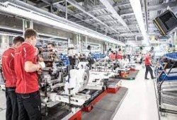  أعلى معدل انكماش للقطاع الخاص بمصر منذ كورونا