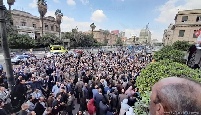 ألاف المحامين يتظاهرون للمرة الثانية في الشارع رفضاً للفاتورة الإلكترونية