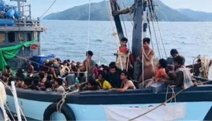 مخاوف على لاجئين من الروهينجا بعد إنقاذهم من الغرق وتسليمهم لميانمار