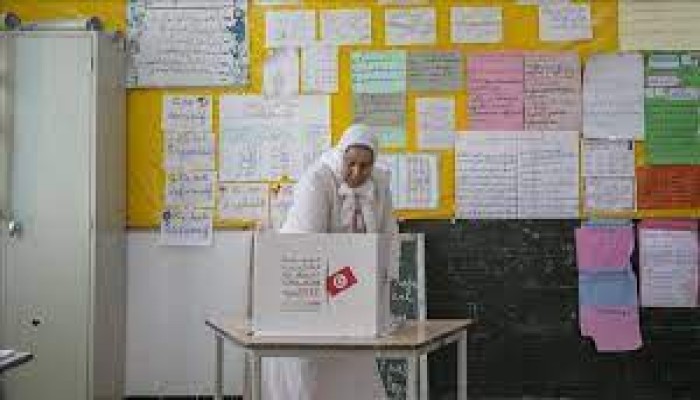 سياسيون تونسيون: الانتخابات الأخيرة ستنهي حكم قيس سعيد