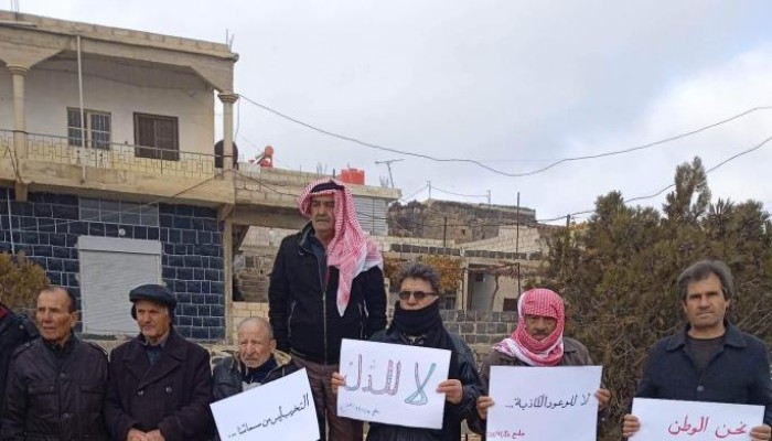 المظاهرات تتواصل جنوبي سورية.. غليان شعبي في درعا والسويداء