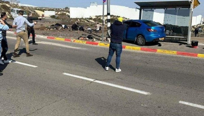 عملية بطولية بالقدس المحتلة.. مقتل مستوطنَين وإصابة 6 واستشهاد المنفذ