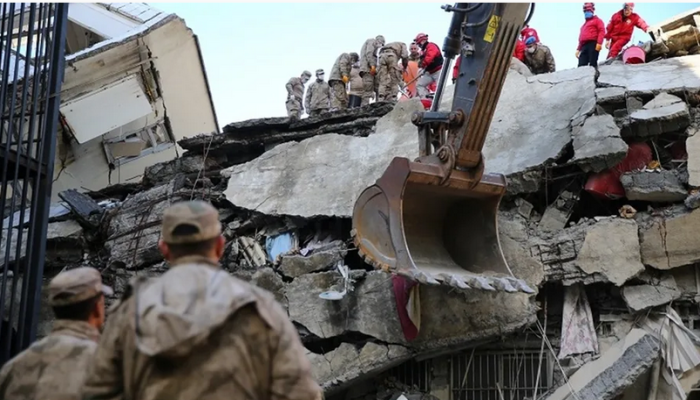 زلزال تركيا وسوريا.. الوفيات تتجاوز 41 ألفا.. ونداء لإغاثة المتضررين