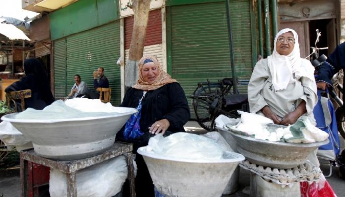 الأزمات الغذائية تواصل حصار المصريين.. قفزة في أسعار الأجبان