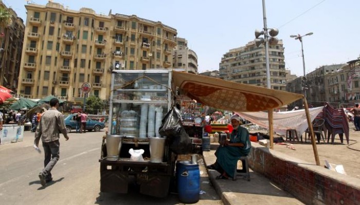 بلومبيرج: طبق الكشري أصبح بعيد المنال عن المصريين