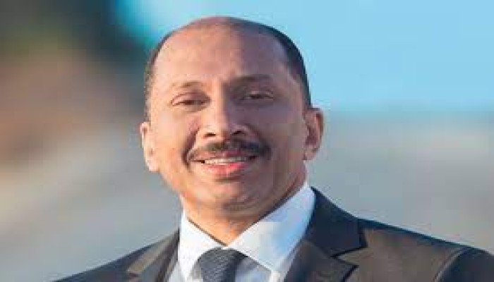 وزير تونسي سابق: سعيّد بات خطرا على البلاد والشارع سيتحرك